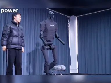 Didascalia immagine Il robot umanoide corre effettivamente più veloce del detentore del record mondiale di velocità